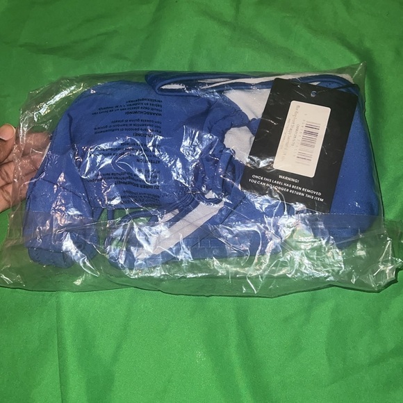 NWT Prettylittlething Blue Strappy One Piece Swim size 4 - Picture 2 of 4